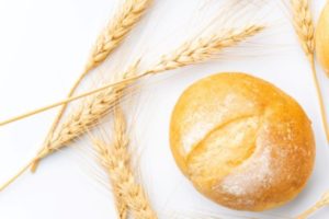 なぜうさぎのペレットやおやつはグルテンフリーが良いの？